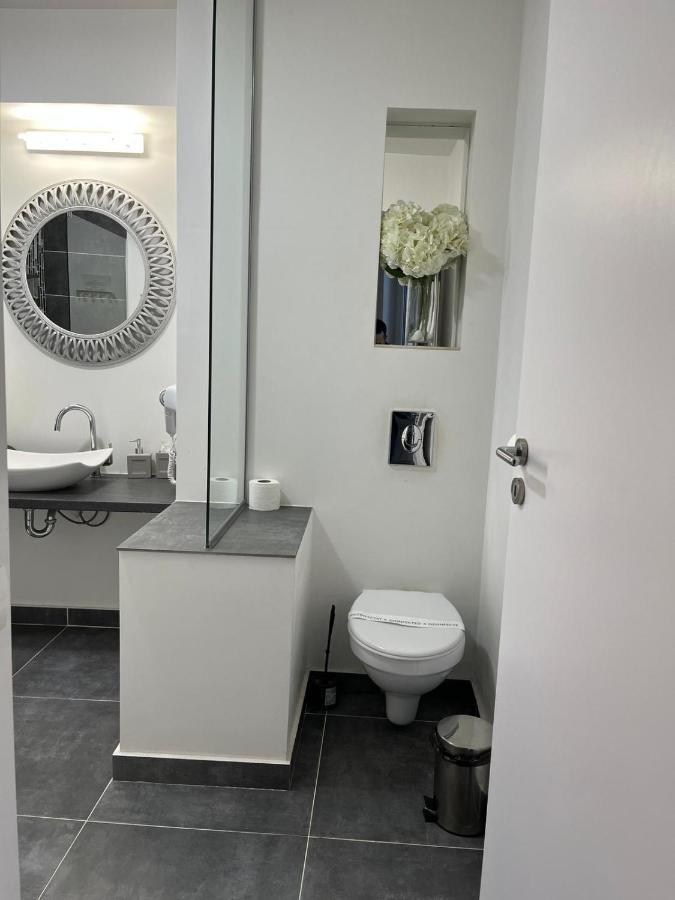 Metropole Apartments Old Town Букурещ Екстериор снимка