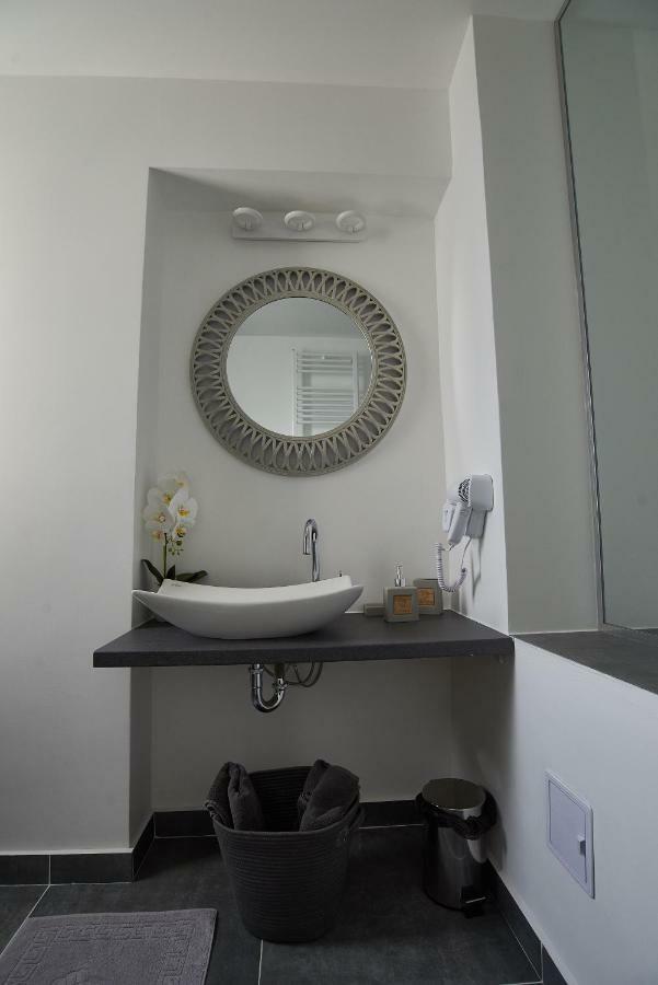 Metropole Apartments Old Town Букурещ Екстериор снимка