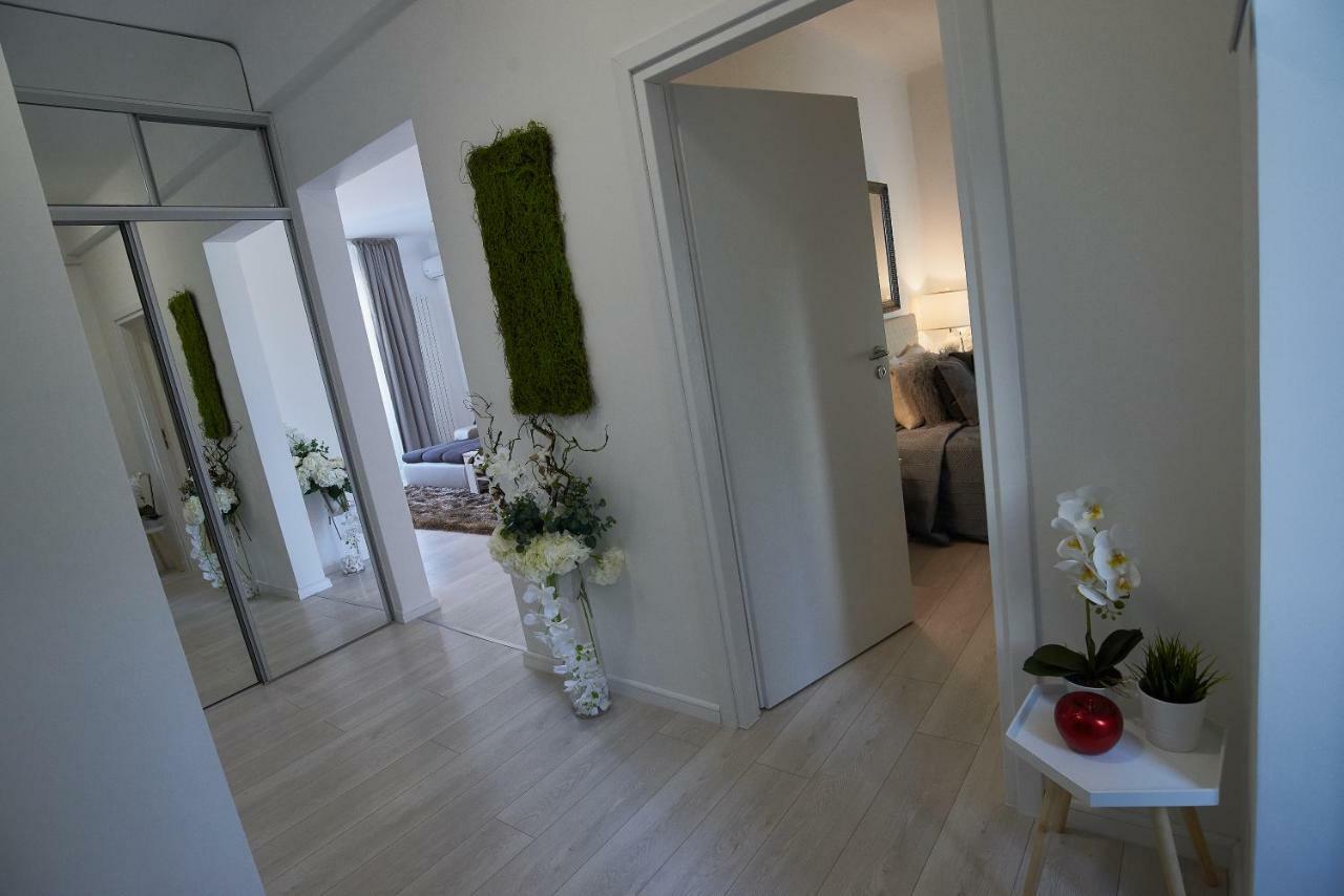 Metropole Apartments Old Town Букурещ Екстериор снимка