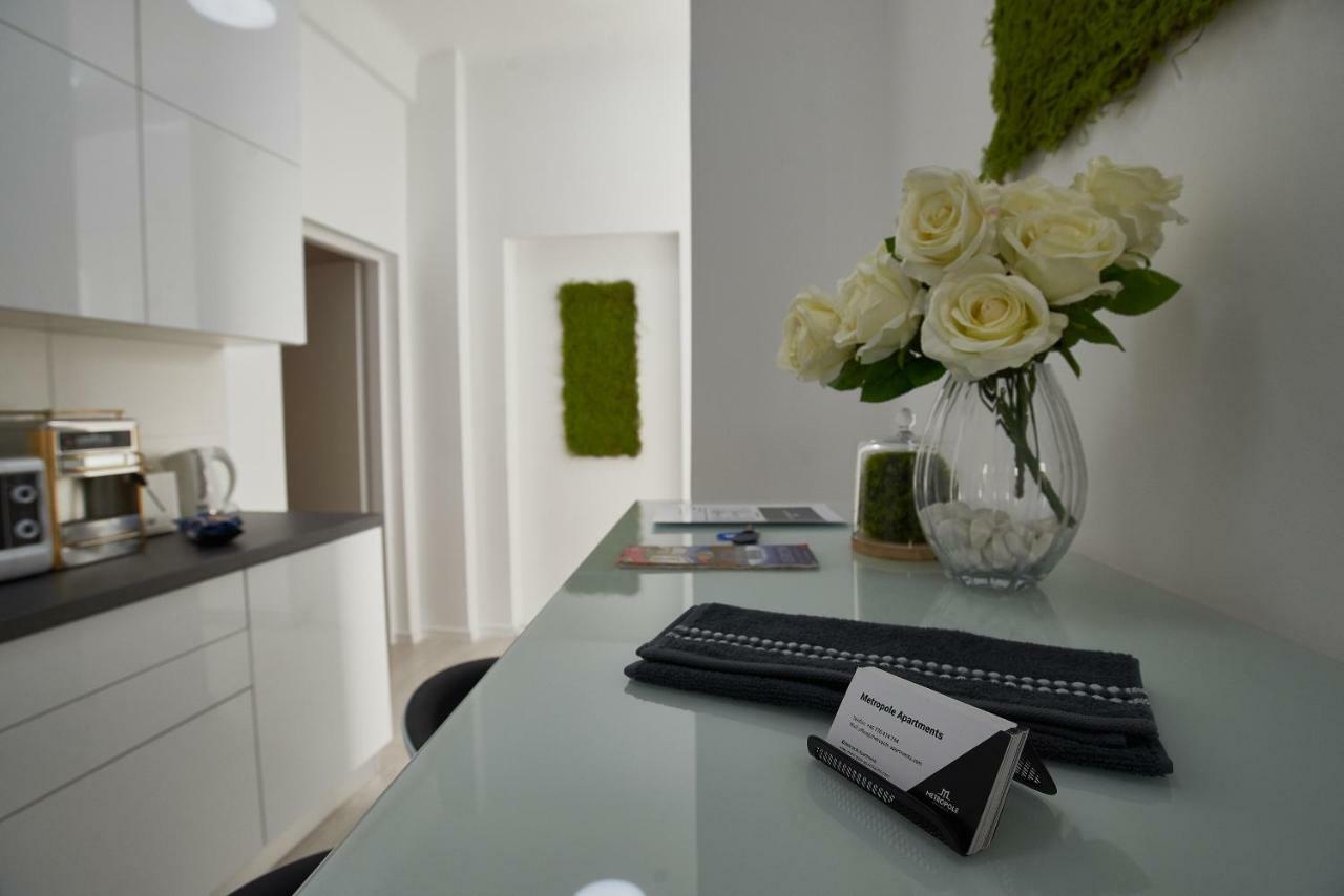 Metropole Apartments Old Town Букурещ Екстериор снимка