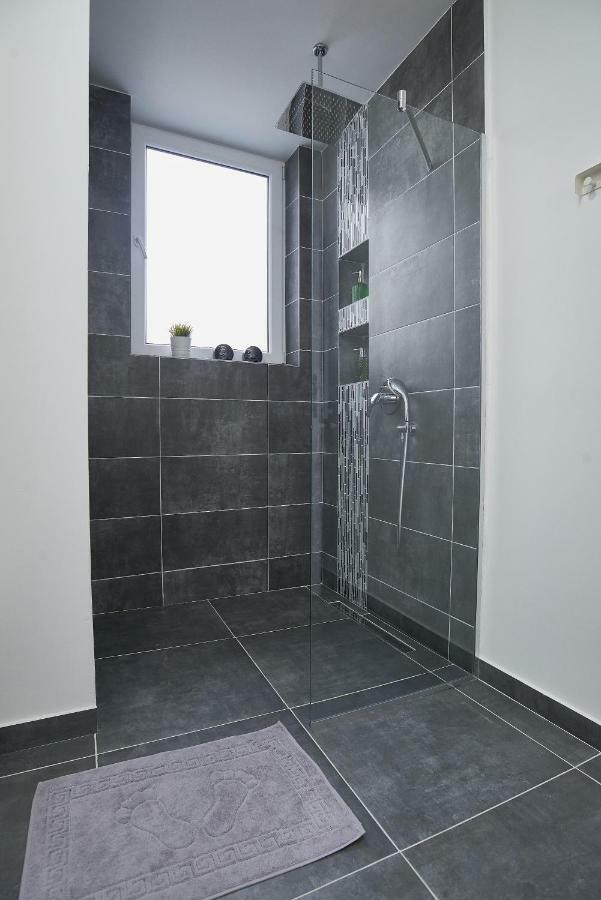 Metropole Apartments Old Town Букурещ Екстериор снимка