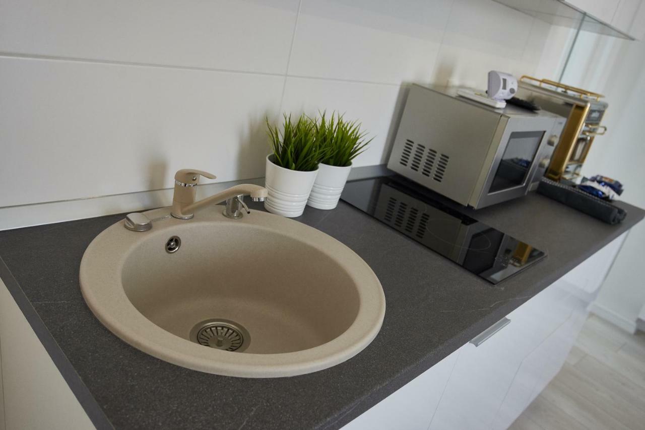 Metropole Apartments Old Town Букурещ Екстериор снимка